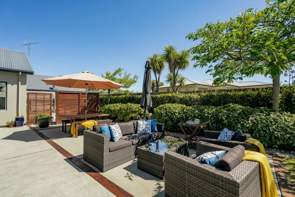 Photos of 15 Farrant Drive