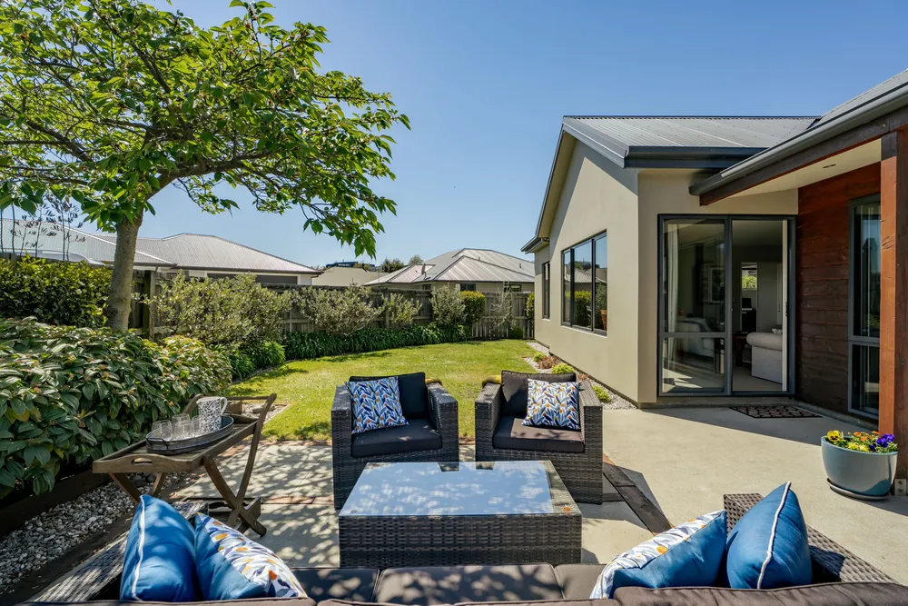 Photos of 15 Farrant Drive