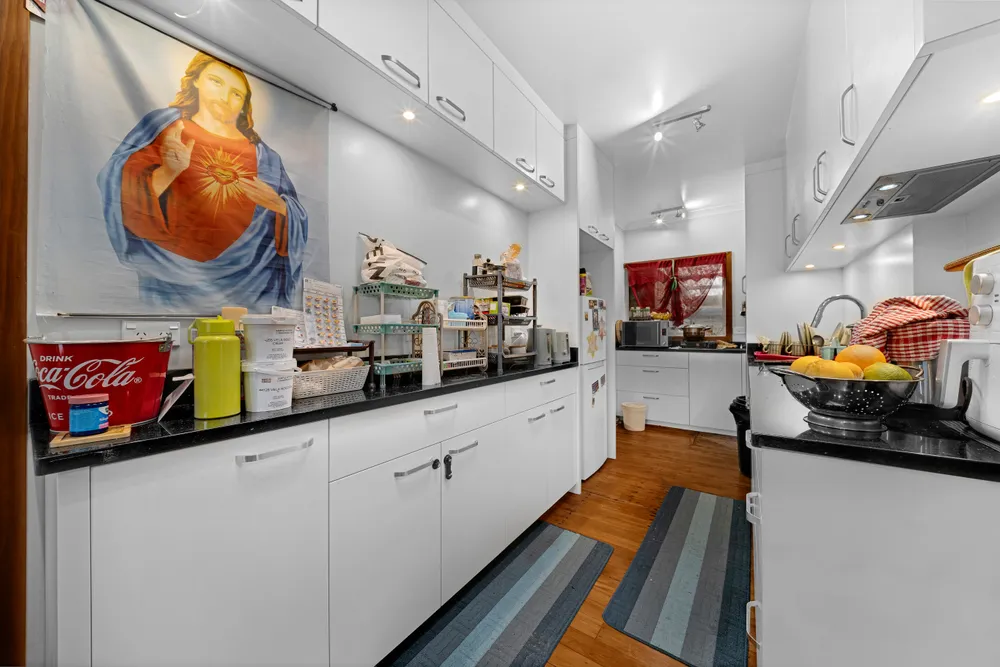 Photos of 50 Browns Road