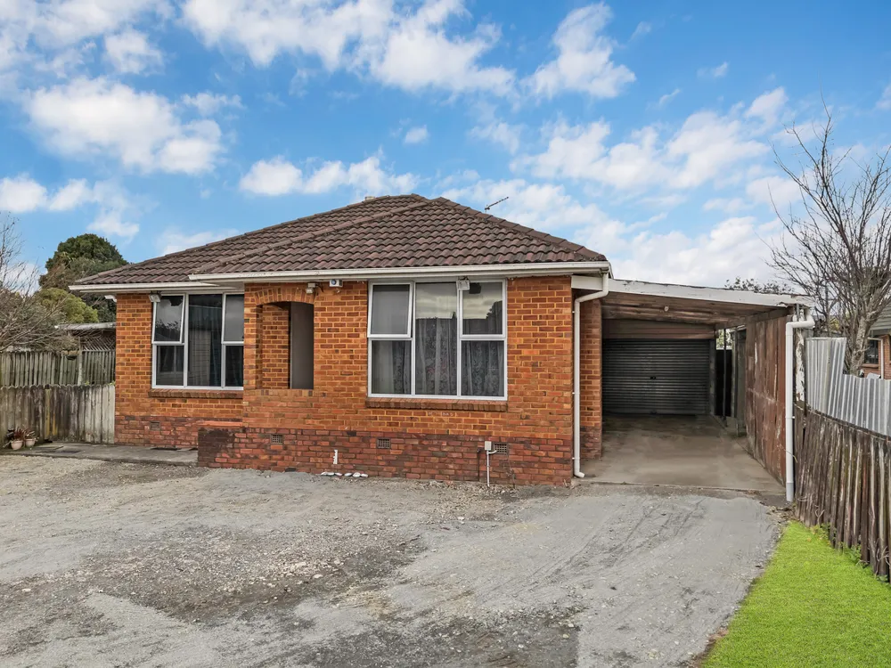 Photos of 50 Browns Road