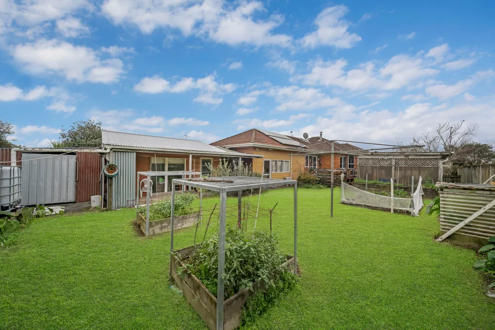Photos of 50 Browns Road