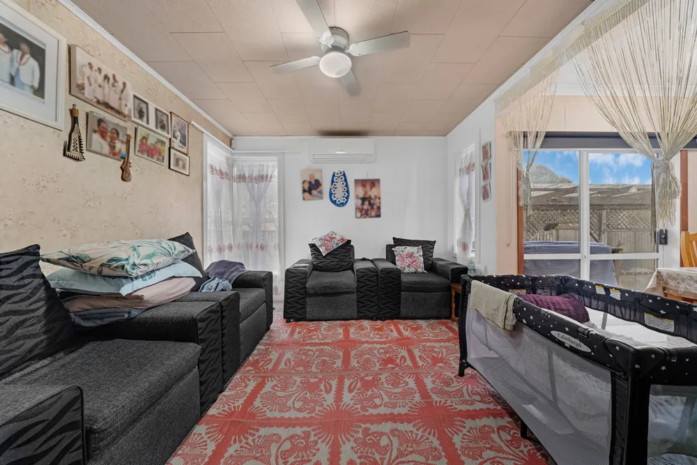 Photos of 50 Browns Road