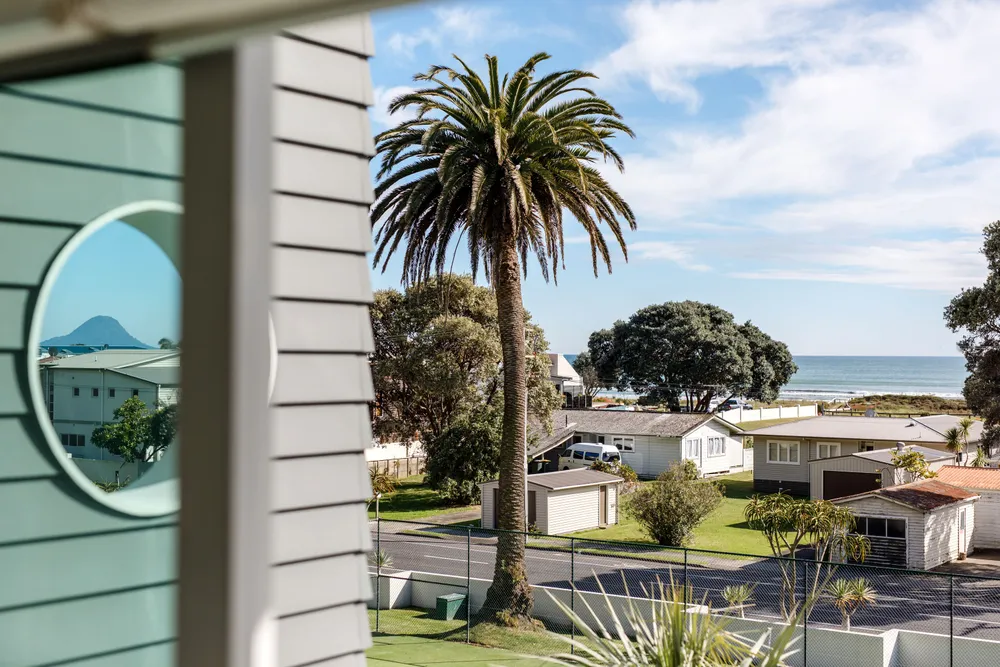 Photos of 1/232 Pohutukawa Avenue