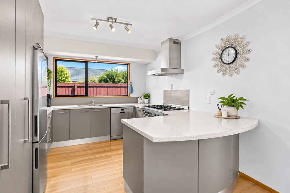 Photos of 50 Lancewood Drive