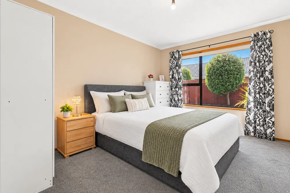 Photos of 50 Lancewood Drive