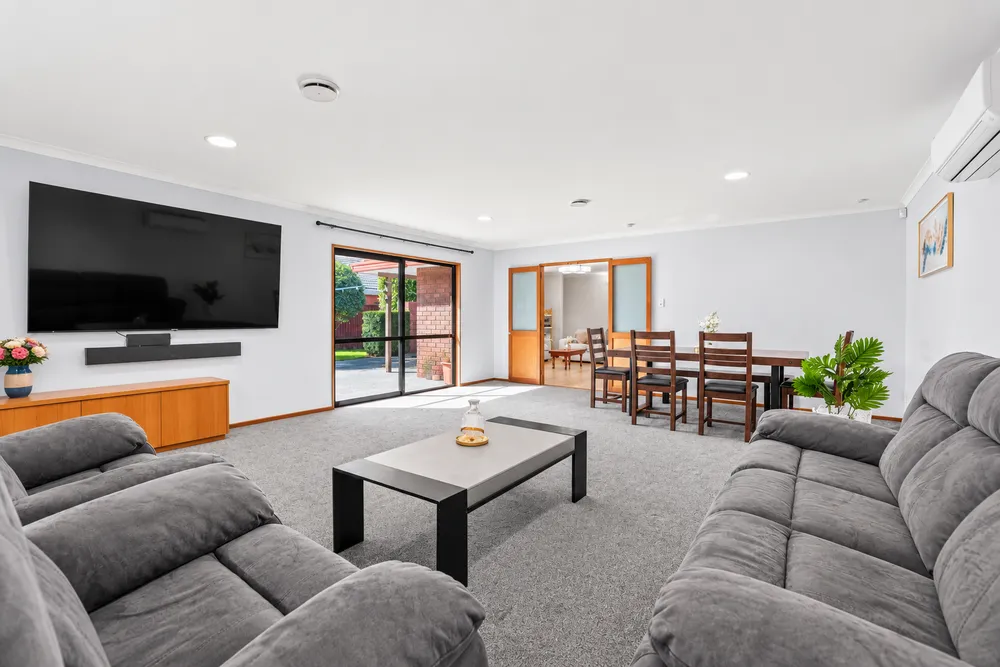 Photos of 50 Lancewood Drive