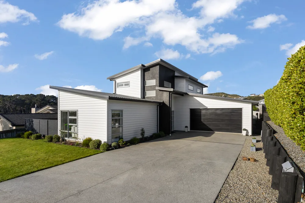 Photos of 17 John Burke Drive