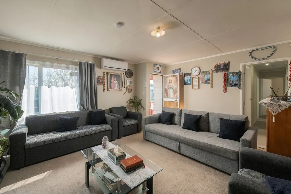 Photos of 2/11 Dunstan Place