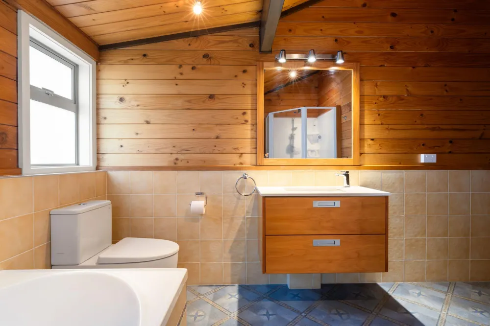 Photos of 168 Te Kawa Road