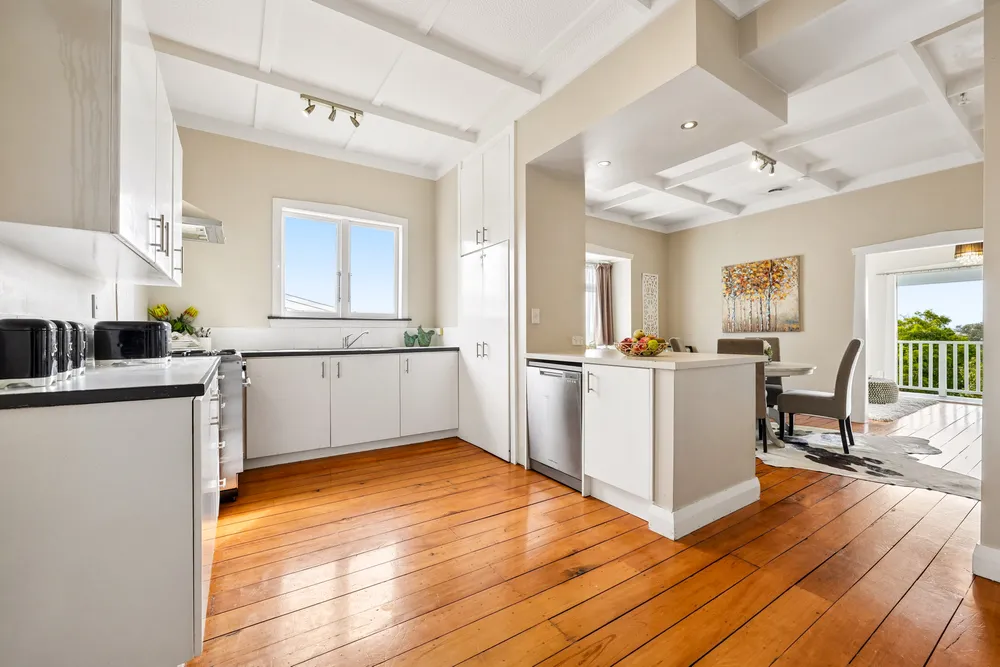 Photos of 116 Paihia Street