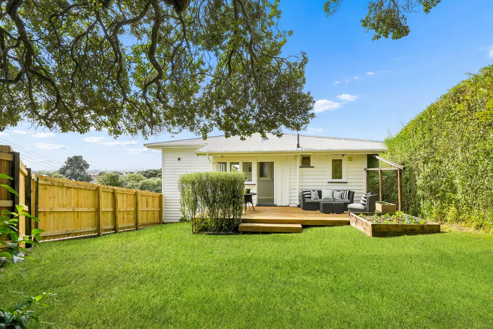 Photos of 116 Paihia Street