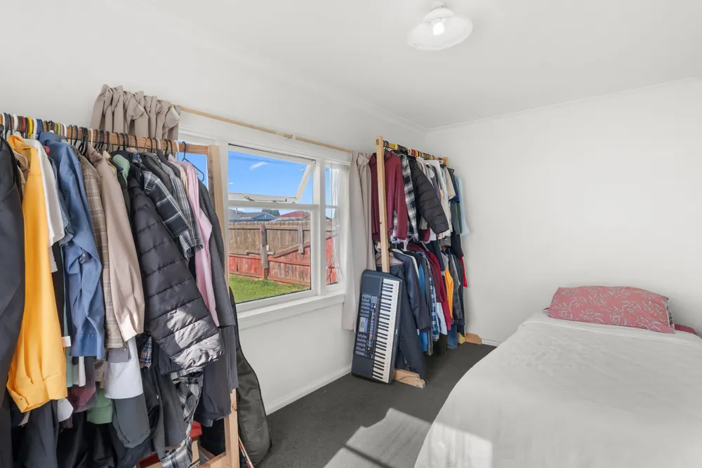 Photos of 54 Neill Street