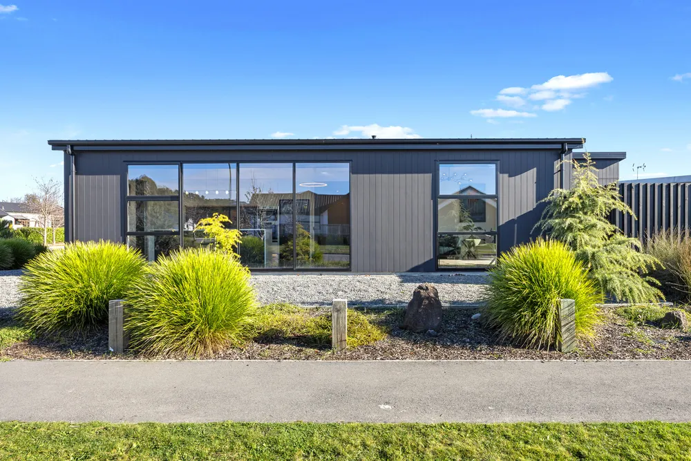 Photos of 4 Hoyle Way