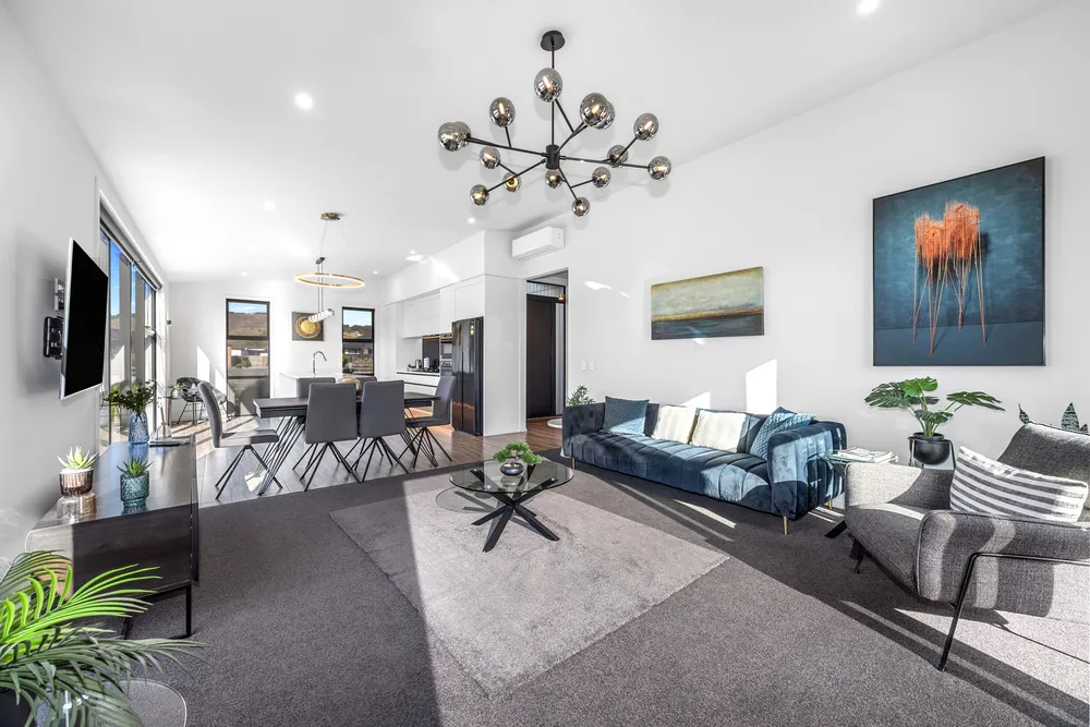 Photos of 4 Hoyle Way