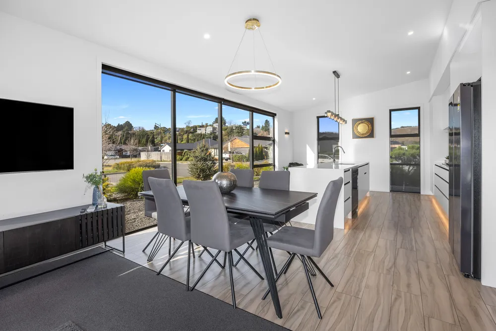 Photos of 4 Hoyle Way