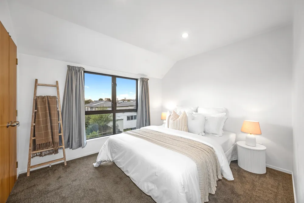 Photos of 111a Edgeware Road