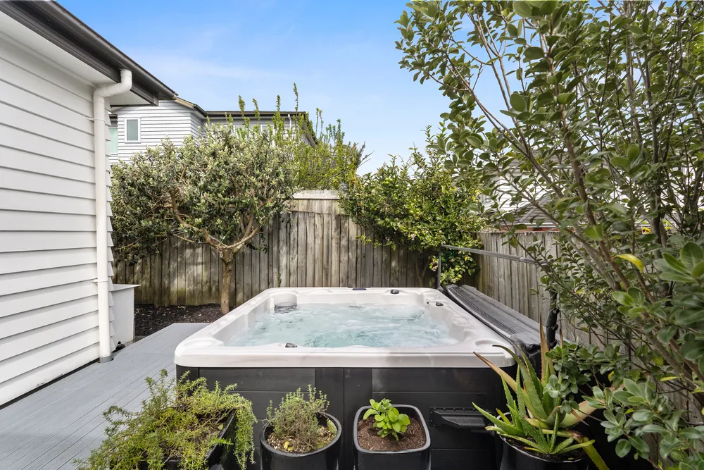 Photos of 13 Kilear Close