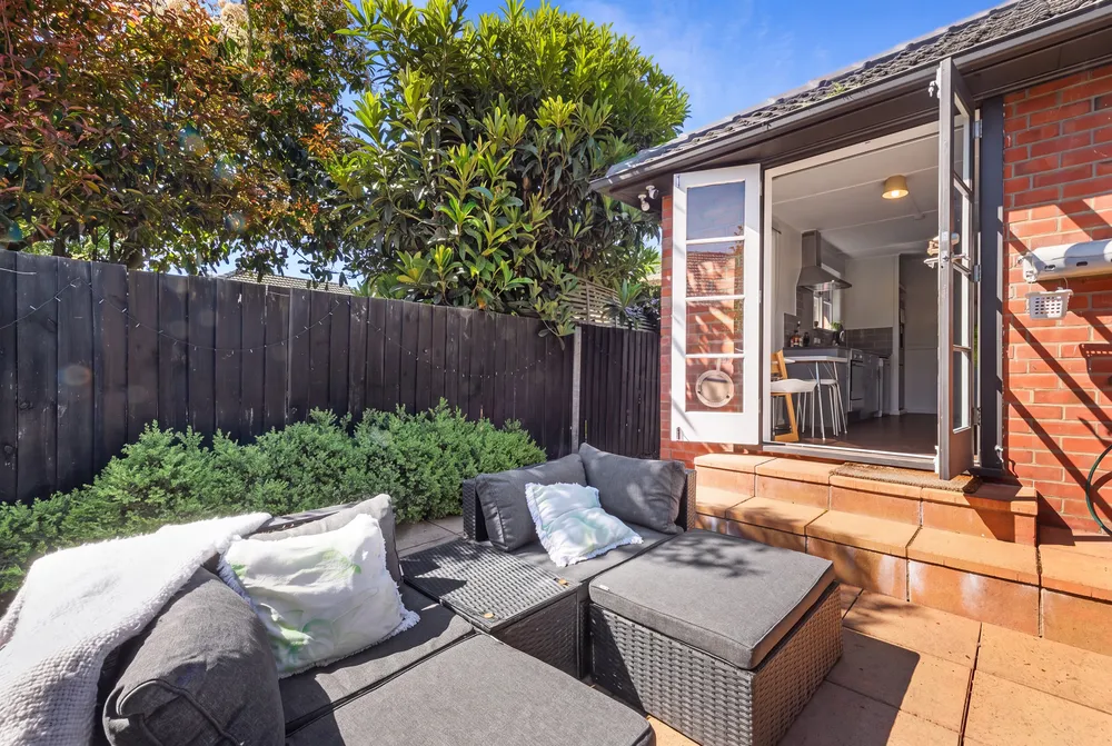 Photos of 306 Hills Road