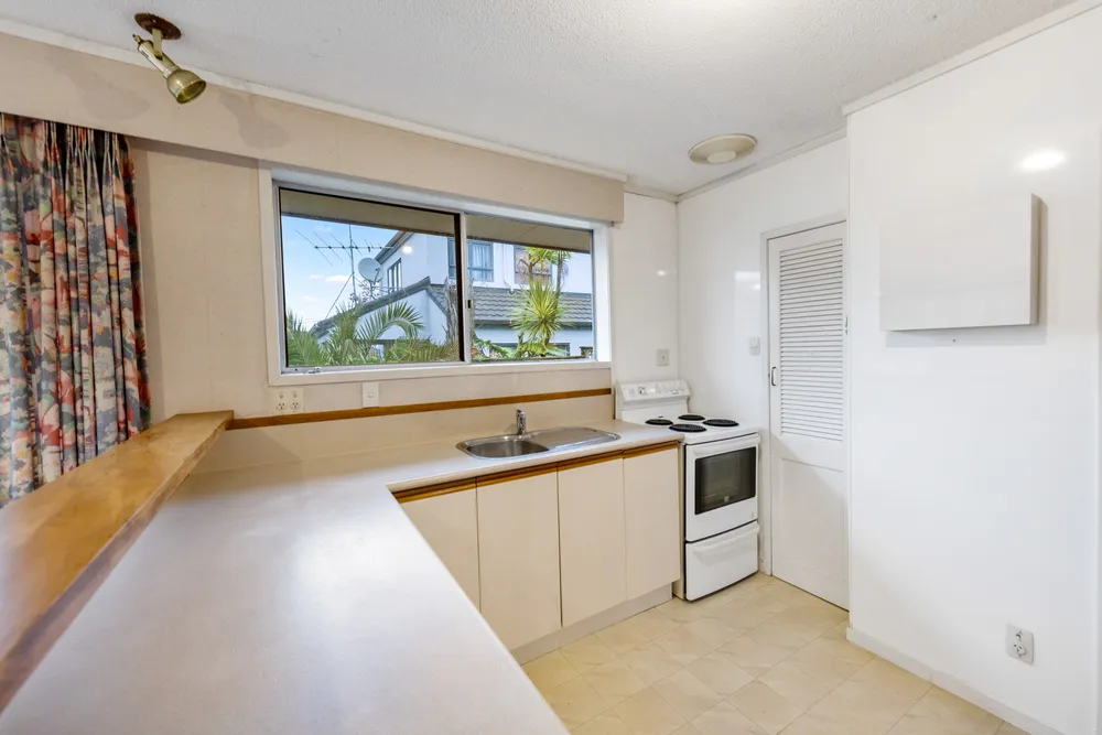 Photos of 3/231 Queens Road