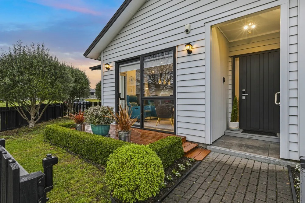 Photos of 22 Jutland Road