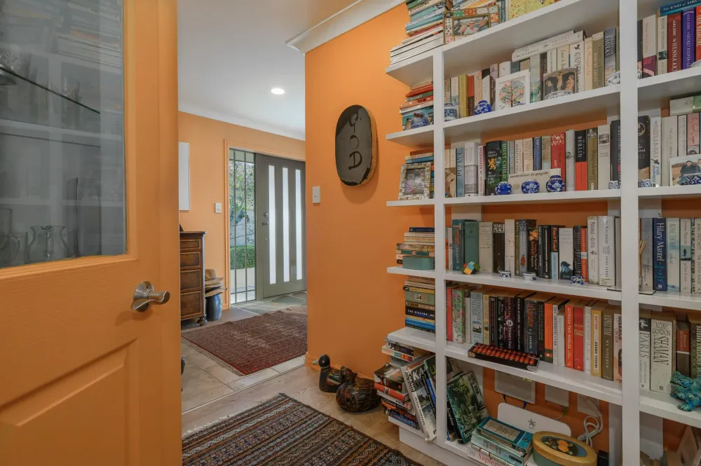 Photos of 17 Edgecumbe Road