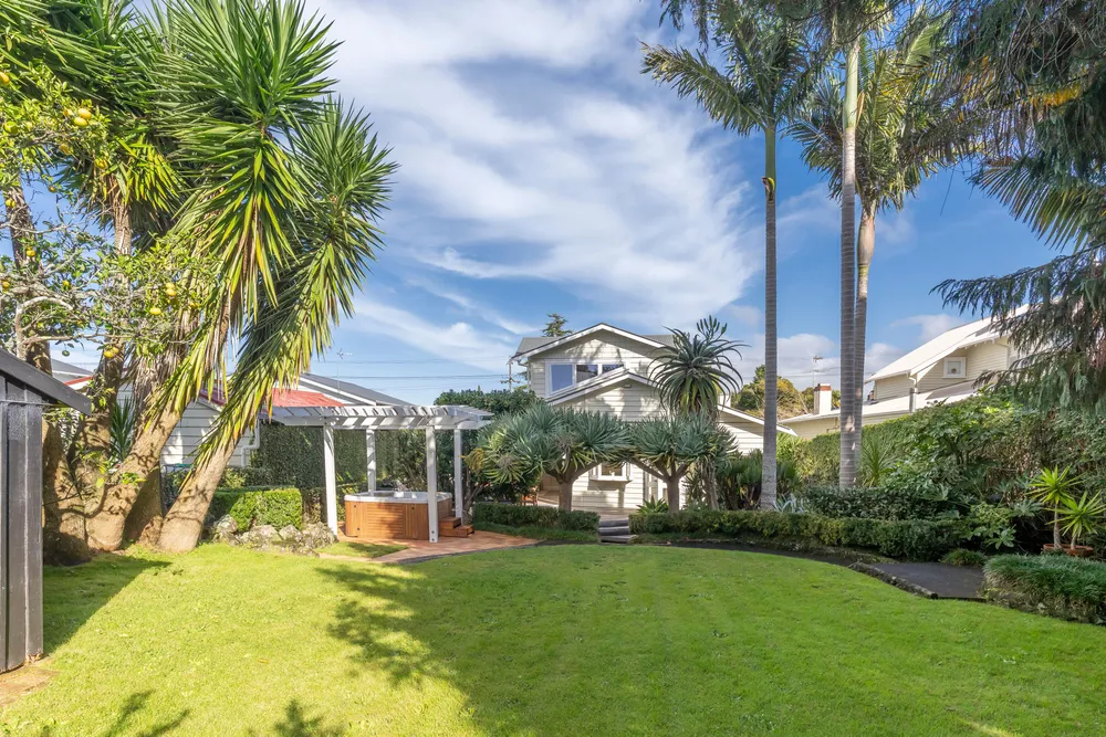 Photos of 63 Marsden Avenue