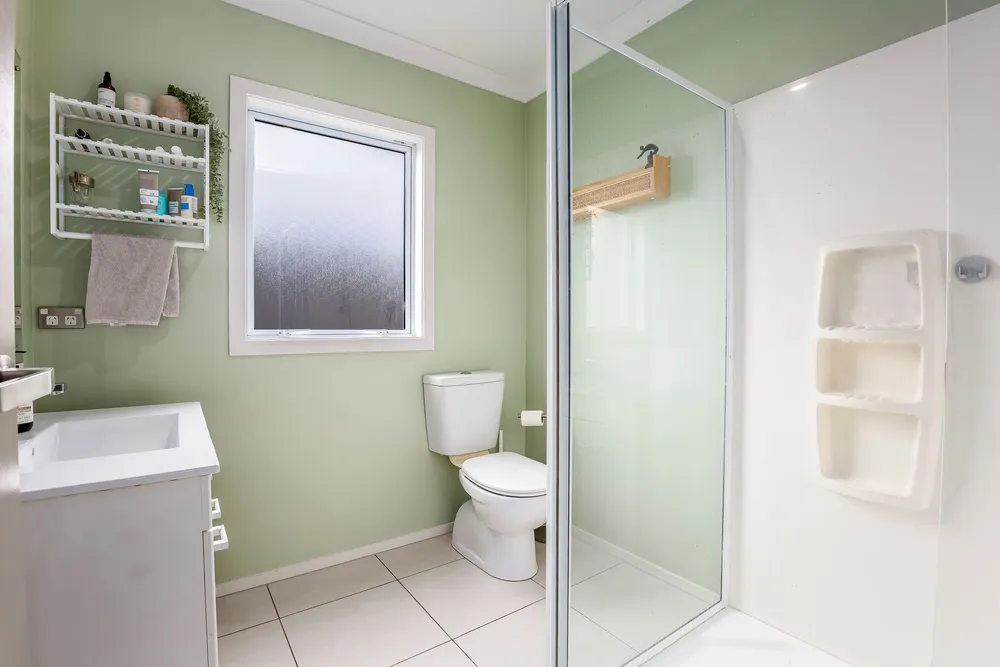 Photos of 51 Nelson Avenue