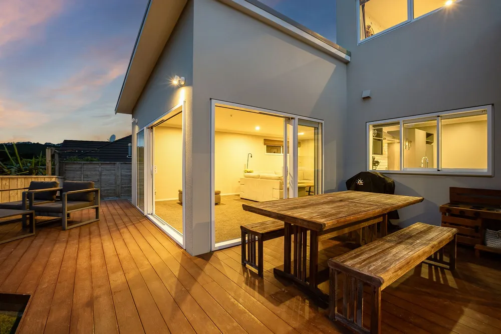 Photos of 51 Nelson Avenue