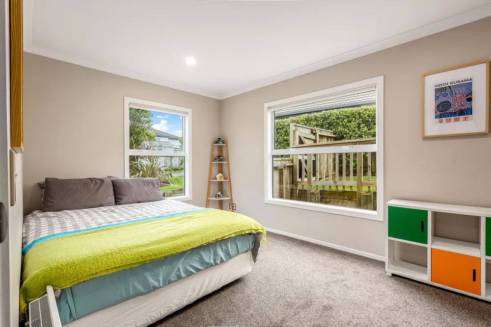 Photos of 51 Nelson Avenue