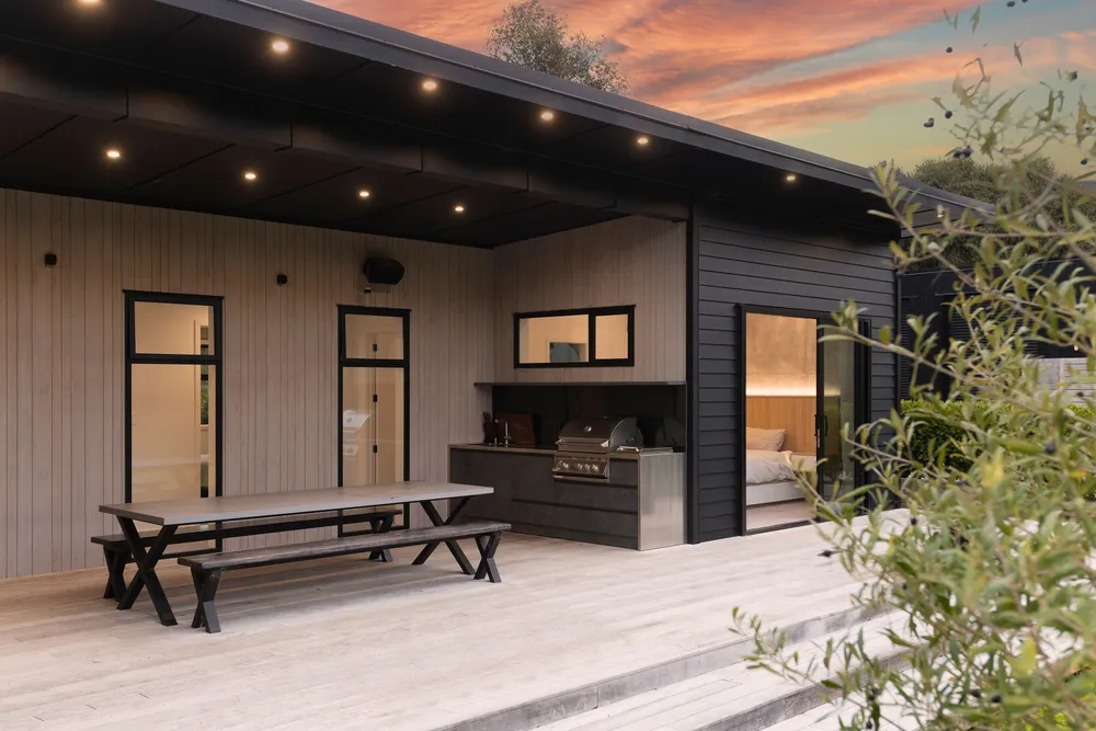 Photos of 671 Riverside Road