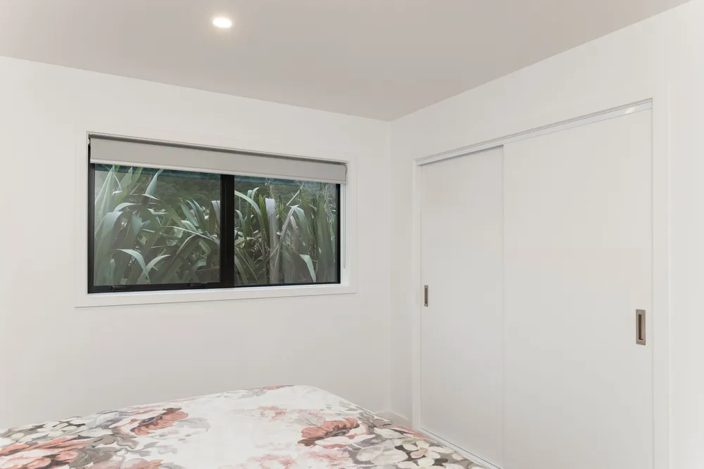 Photos of 671 Riverside Road