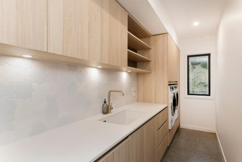 Photos of 671 Riverside Road