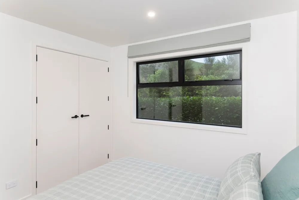 Photos of 671 Riverside Road