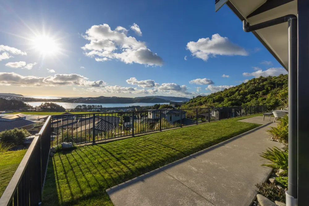 Photos of 7 Kaiteriteri Close