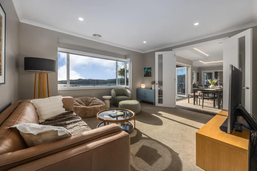 Photos of 7 Kaiteriteri Close