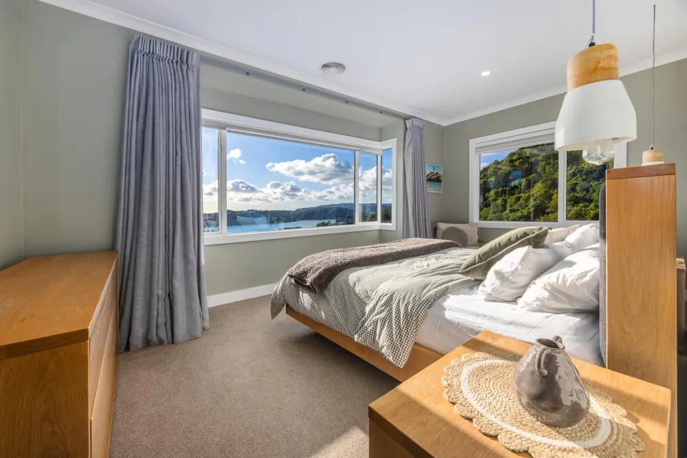 Photos of 7 Kaiteriteri Close