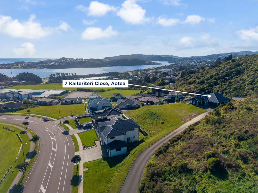 Photos of 7 Kaiteriteri Close