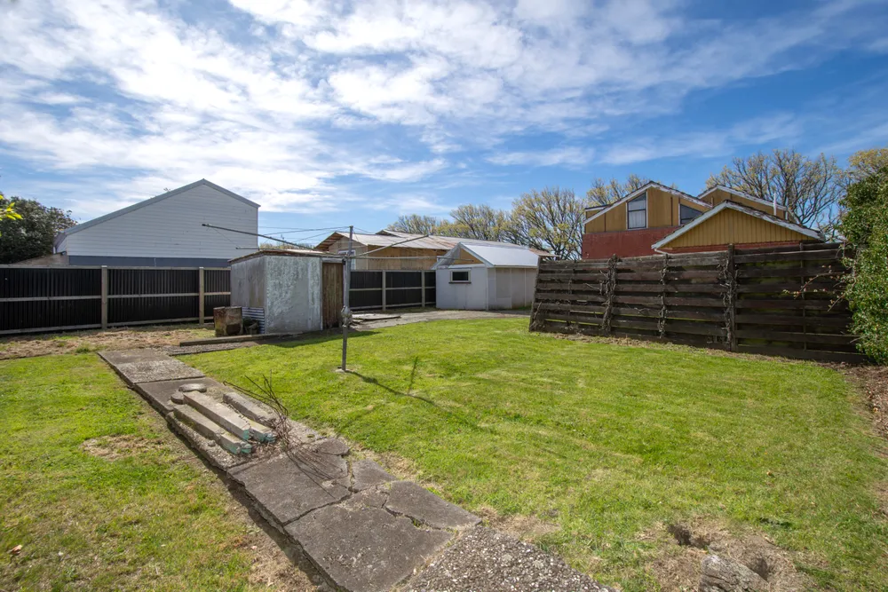 Photos of 376 Linwood Avenue