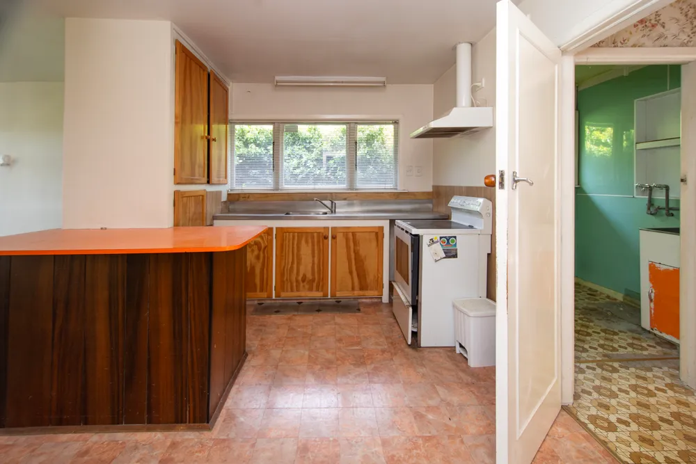 Photos of 376 Linwood Avenue
