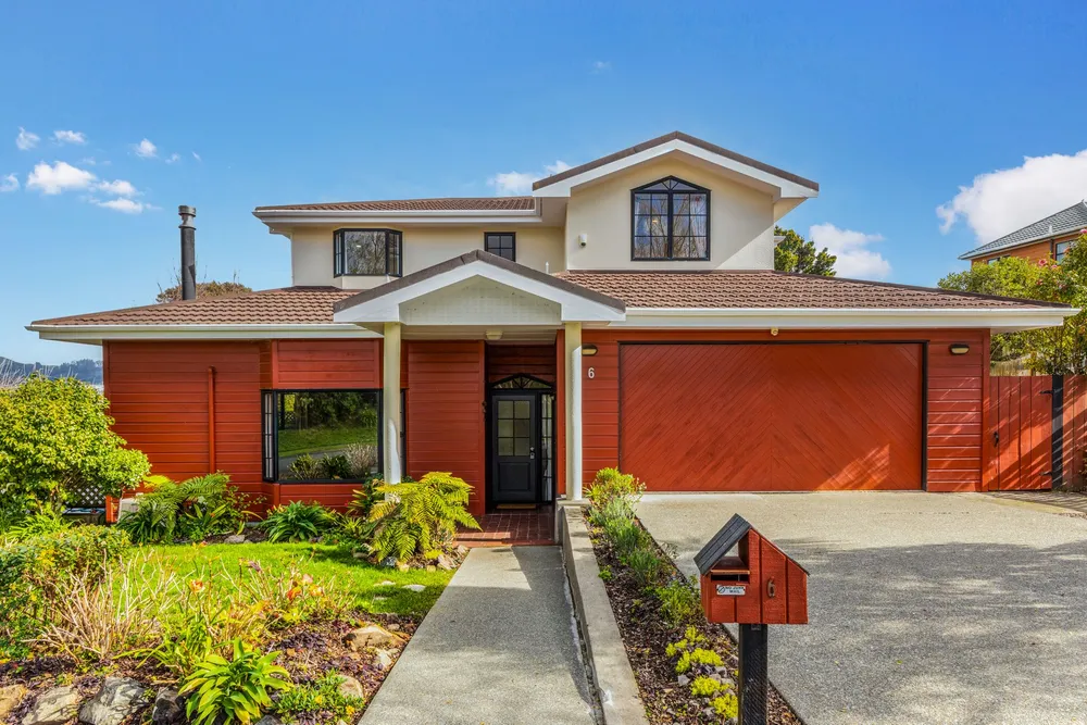 Photos of 6 Samwell Drive