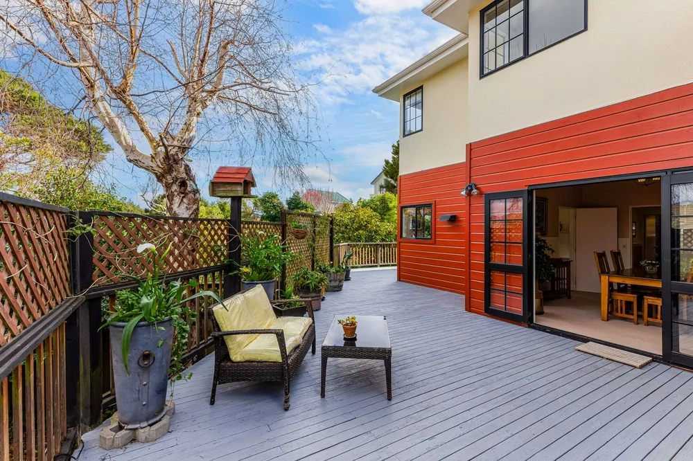 Photos of 6 Samwell Drive