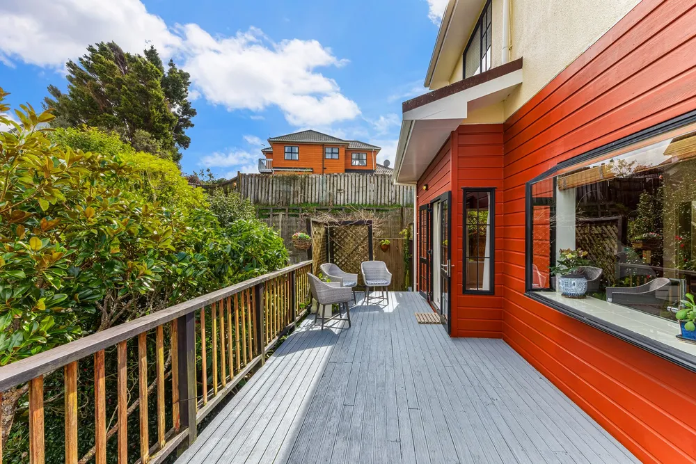 Photos of 6 Samwell Drive