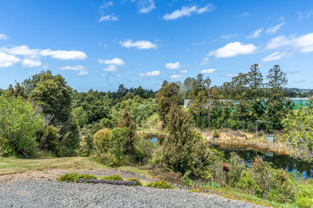 Photos of 92 Maruata Road