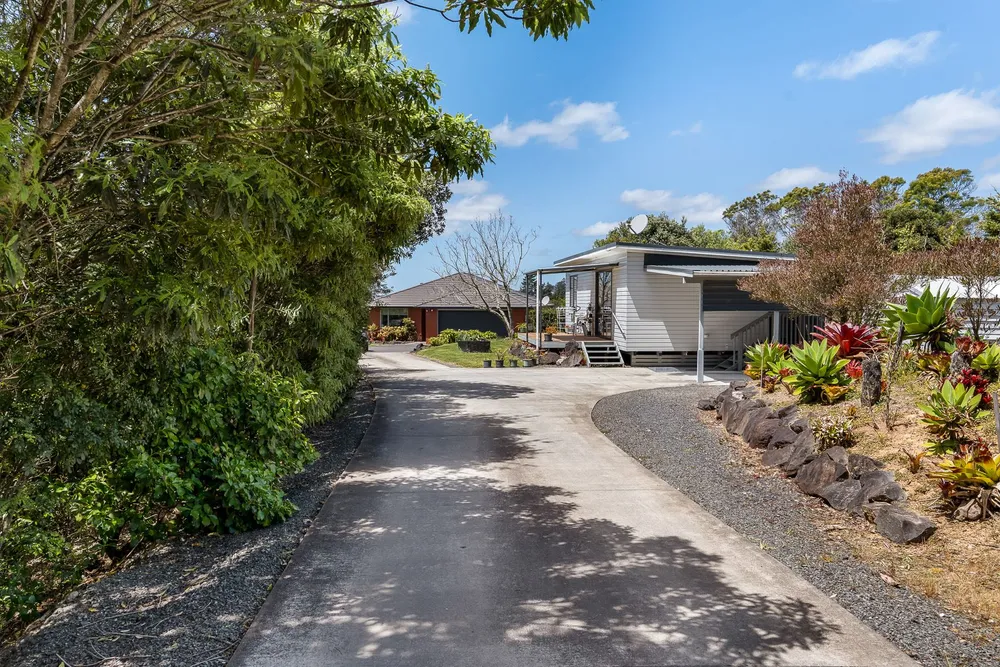 Photos of 92 Maruata Road