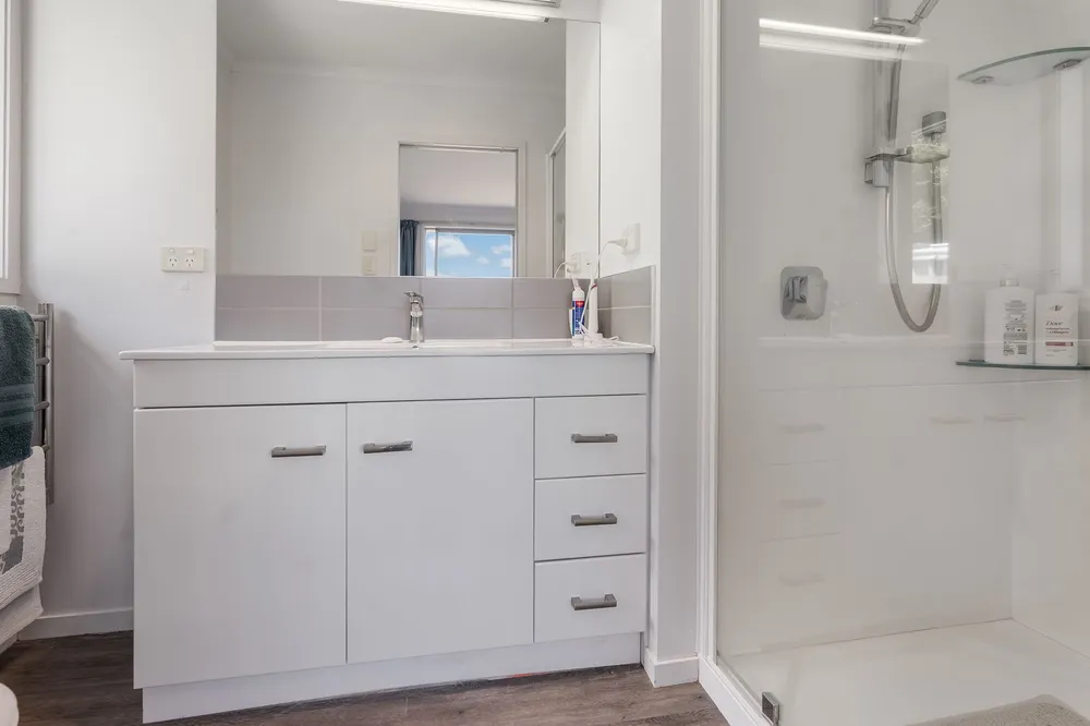 Photos of 92 Maruata Road