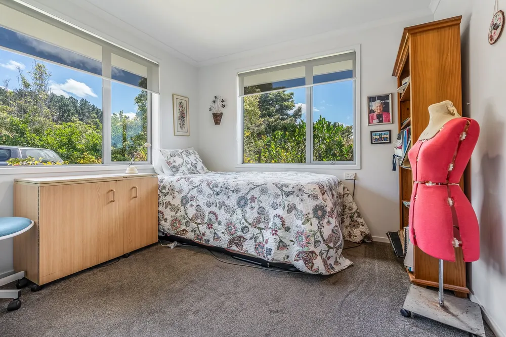 Photos of 92 Maruata Road