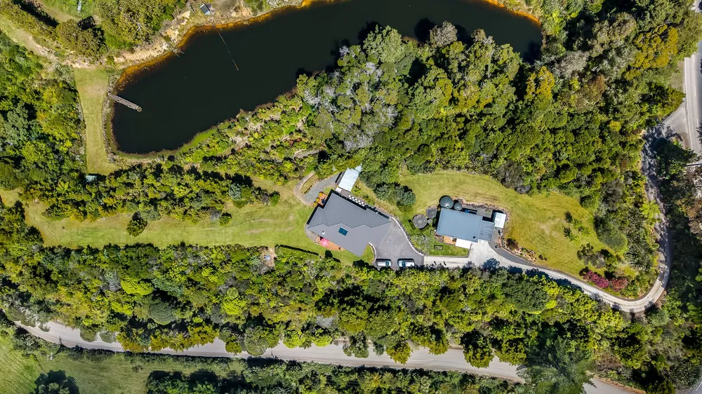 Photos of 92 Maruata Road