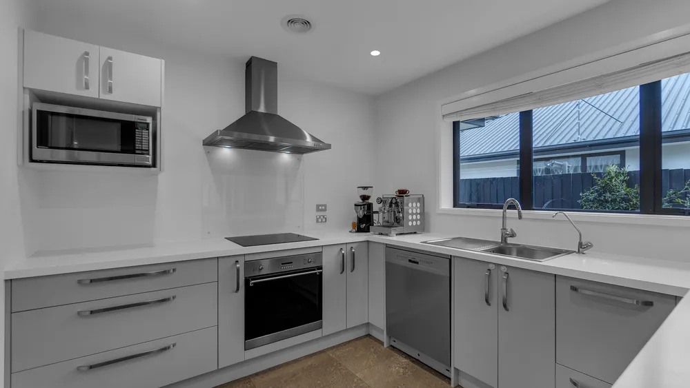Photos of 36 Robert Duncan Road