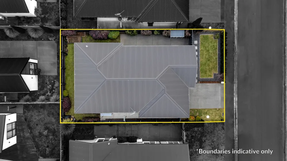 Photos of 36 Robert Duncan Road