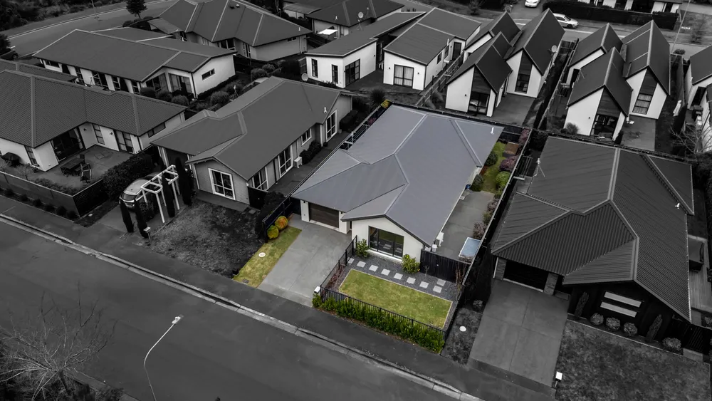 Photos of 36 Robert Duncan Road